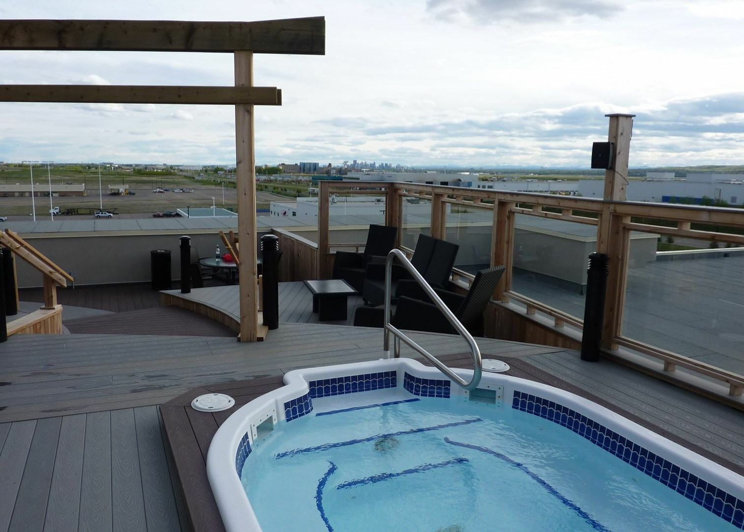 Acclaim Hotel By Clique Calgary Exterior photo